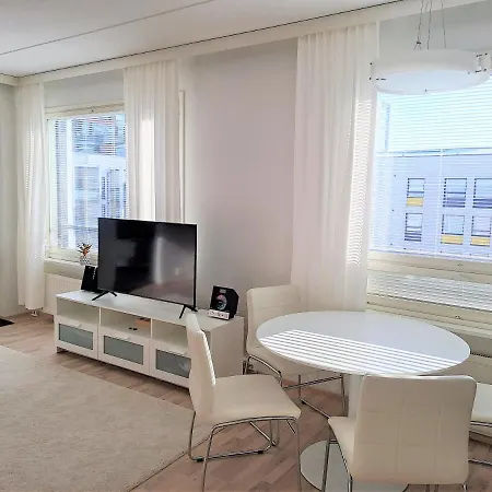 Apartment Saunallinen Kaksio Ilmastoinnilla Ja Autopaikalla!